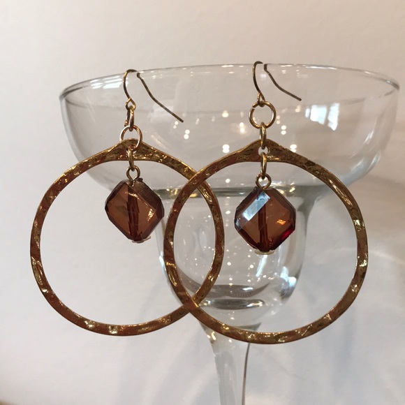 Hammered Gold Earrings with Gem Detail. - Picture 2 of 3
